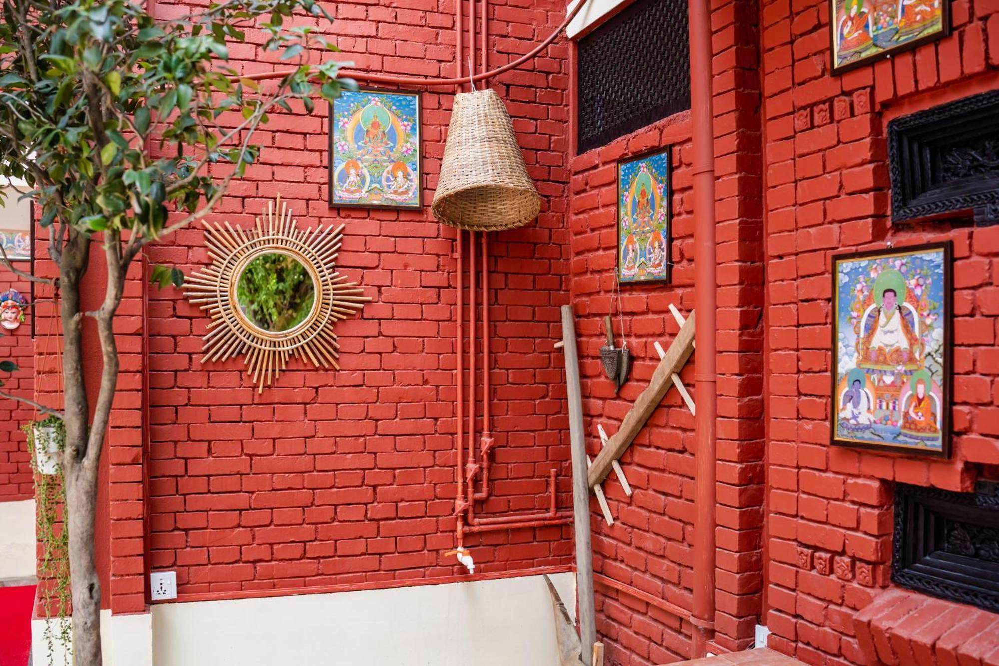 Nepali Heritage Hotel Kathmandu Esterno foto